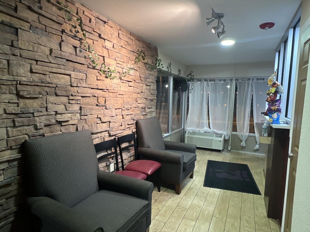 阿什兰红屋顶旅馆酒店 外观 照片
